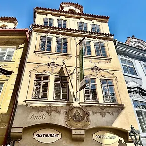 https://apartmany-nerudova-36.praguehotelsweb.com